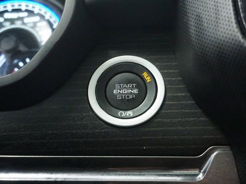 Used 2022 RAM 1500 Limited image 40