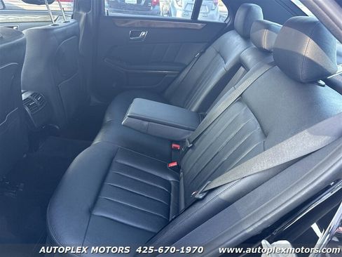 Used 2011 Mercedes-Benz E 550 Sedan image 14
