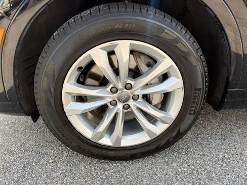 Used 2019 Audi Q7 3.0T Premium Plus w/ Premium Plus Package AWD/4WD image 15