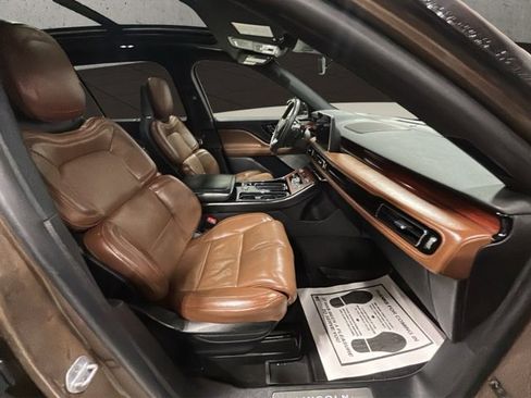 Used 2022 Lincoln Aviator Reserve w/ Equipment Group 201A image 19