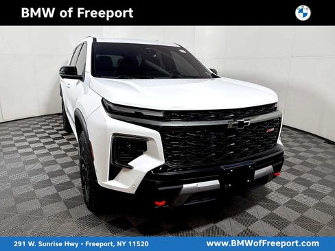 Used 2024 Chevrolet Traverse Z71 w/ Enhanced Driving Package AWD/4WD image 1