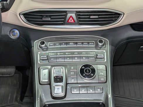 Used 2021 Hyundai Santa Fe Limited image 20