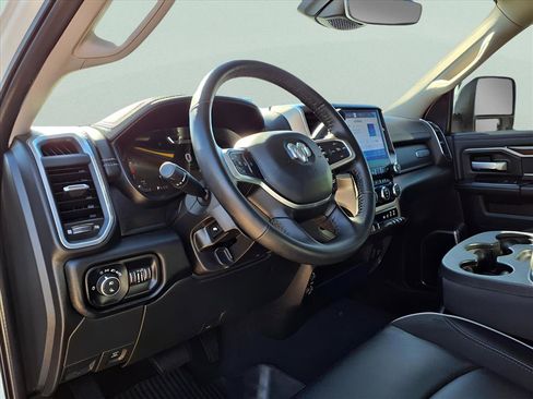 Used 2024 RAM 2500 Laramie w/ Safety Group image 8