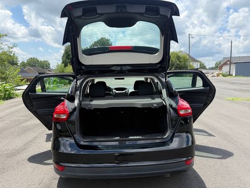 Used 2016 Ford Focus SE FWD image 17