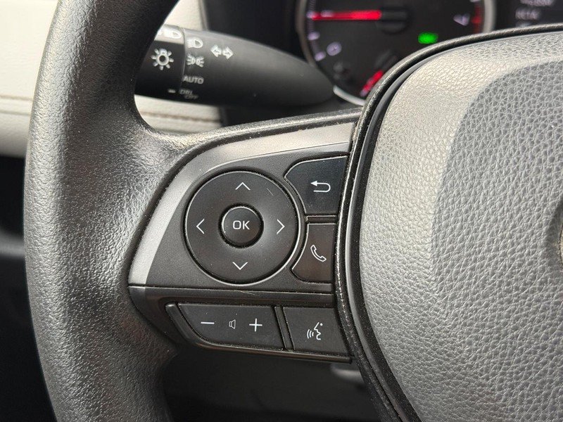 Used 2022 Toyota RAV4 XLE AWD/4WD image 20