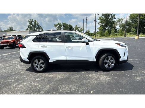 Certified 2025 Toyota RAV4 XLE w/ Weather Package AWD/4WD image 10