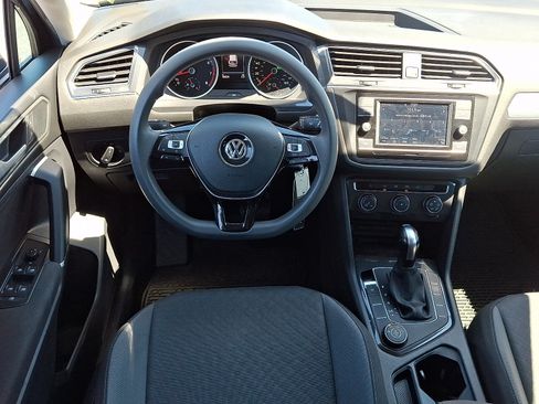 Used 2020 Volkswagen Tiguan S AWD/4WD image 12