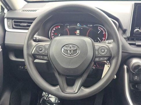 Used 2024 Toyota RAV4 LE AWD/4WD image 19