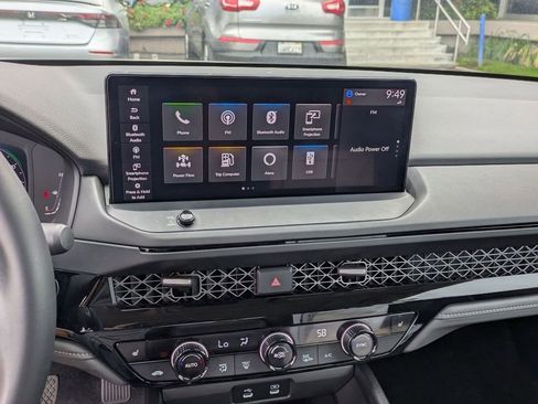 Used 2024 Honda Accord EX-L image 11