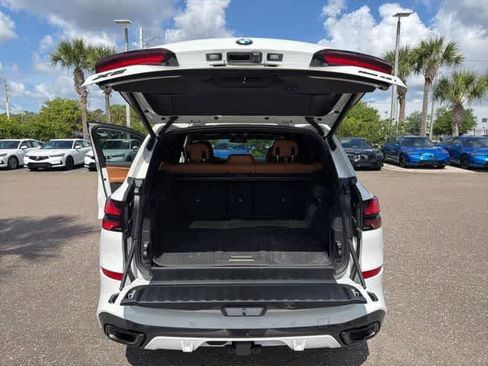 Used 2024 BMW X5 xDrive40i w/ M Sport Package AWD/4WD image 43