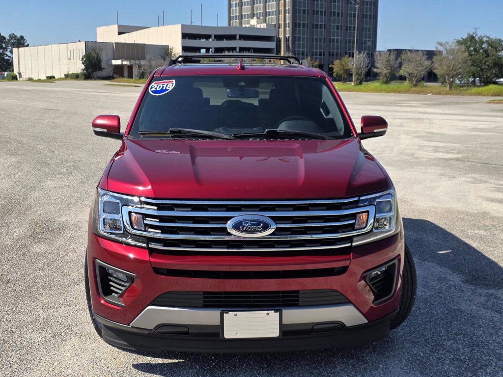 Used 2018 Ford Expedition XLT w/ Equipment Group 202A RWD image 3