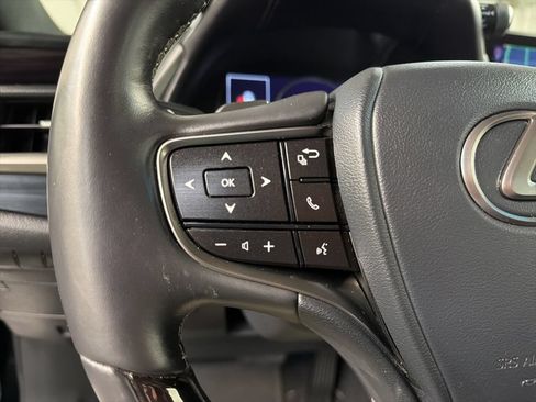 Used 2020 Lexus ES 350 w/ Accessory Package 2 FWD image 18