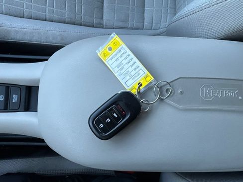 Certified 2023 Honda HR-V LX image 34