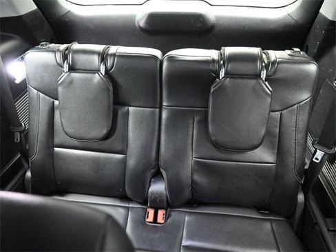 Used 2021 Ford Explorer Limited w/ Equipment Group 301A image 14