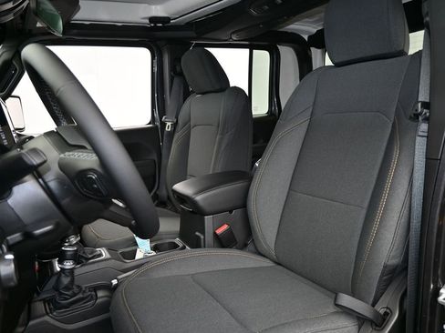 New 2026 Jeep Gladiator Willys image 10