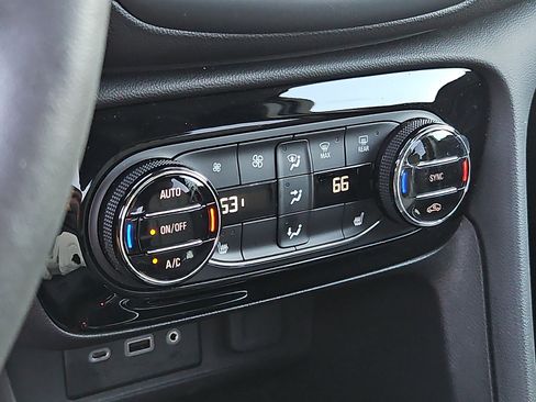Certified 2023 Buick Encore GX Select w/ Sport Touring Package FWD image 15
