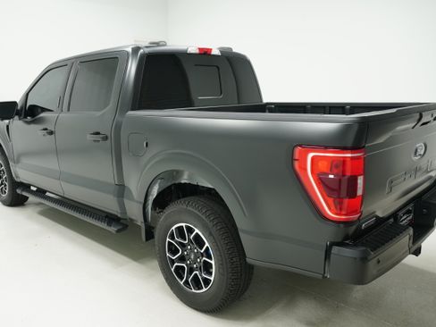 Used 2022 Ford F150 XLT w/ Equipment Group 302A High AWD/4WD image 4