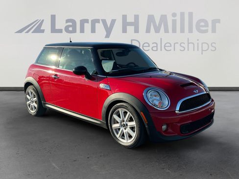 Used 2013 MINI Cooper S image 7