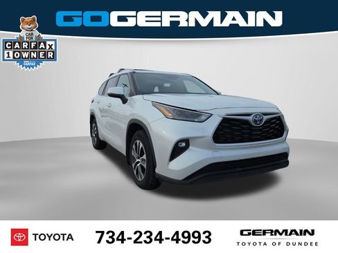 Used 2022 Toyota Highlander XLE image 5