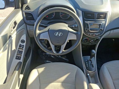 Used 2016 Hyundai Accent SE image 11