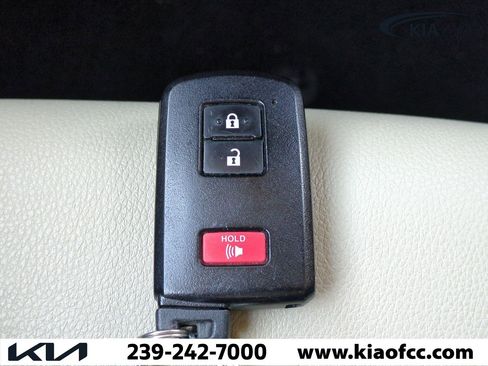 Used 2021 Toyota 4Runner SR5 Premium image 31