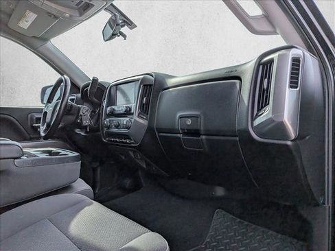 Used 2018 Chevrolet Silverado 1500 LT w/ Texas Edition image 21