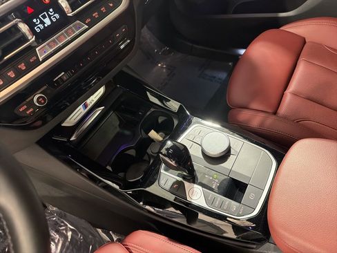 Used 2022 BMW X3 M40i w/ Premium Package image 17