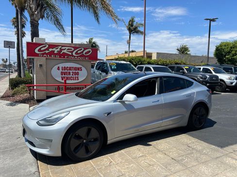 Used 2018 Tesla Model 3 Long Range AWD/4WD image 5