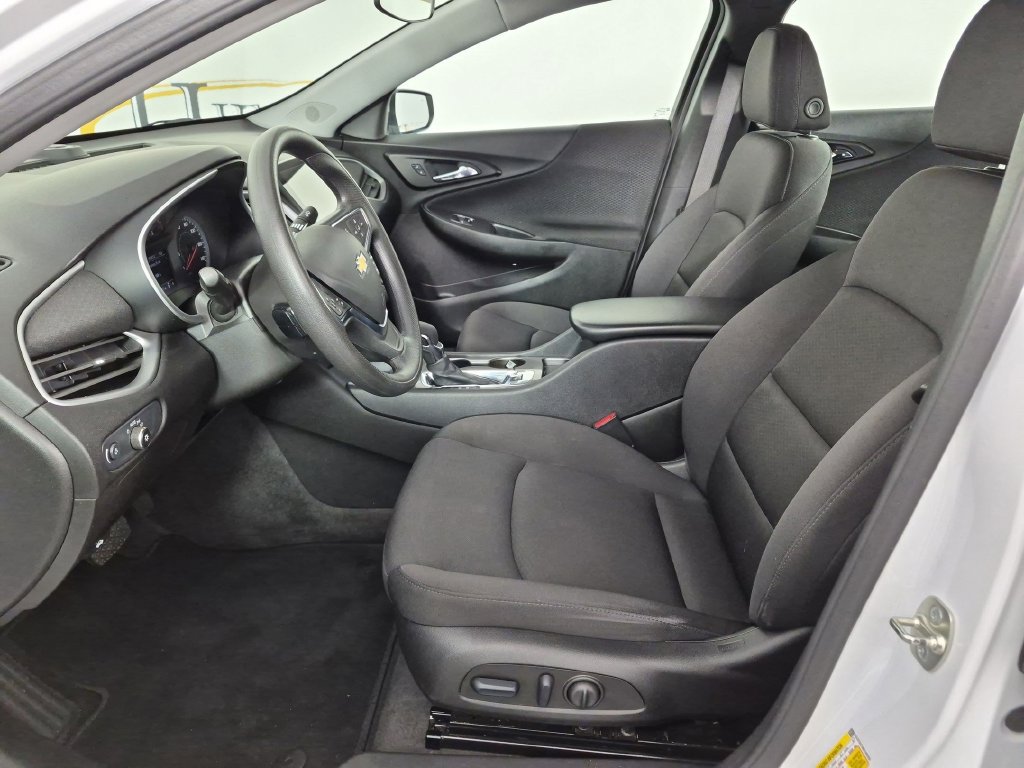 Certified 2024 Chevrolet Malibu LS w/ Driver Confidence Package FWD image 18