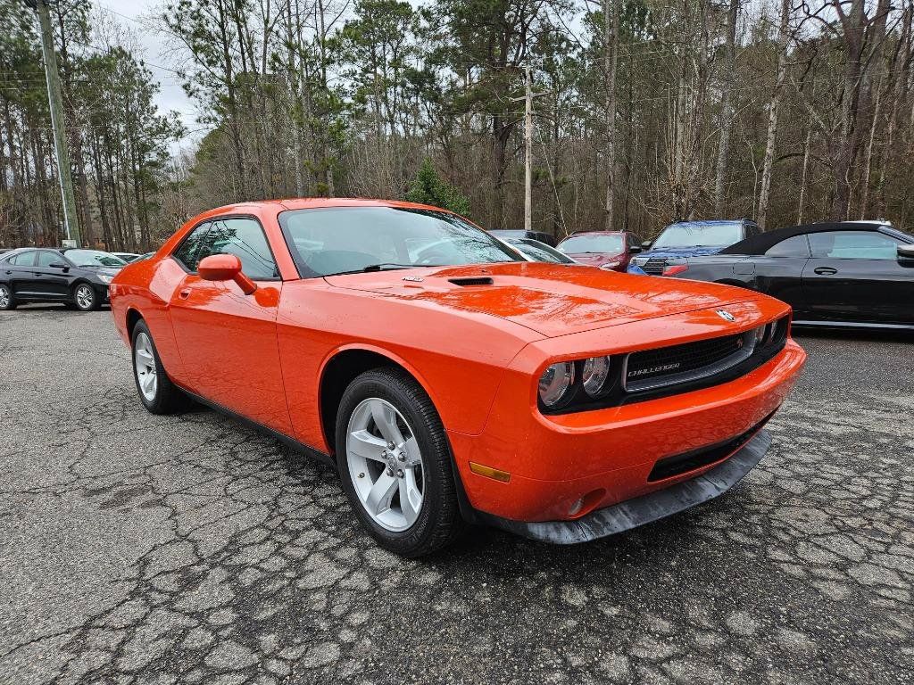 Used 2010 Dodge Challenger R/T RWD image 15