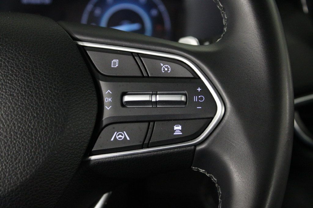 Certified 2023 Hyundai Santa Fe SEL w/ Premium Package FWD image 30