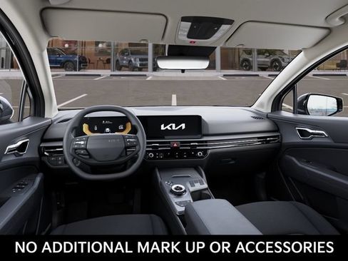 New 2026 Kia Sportage LX FWD image 14