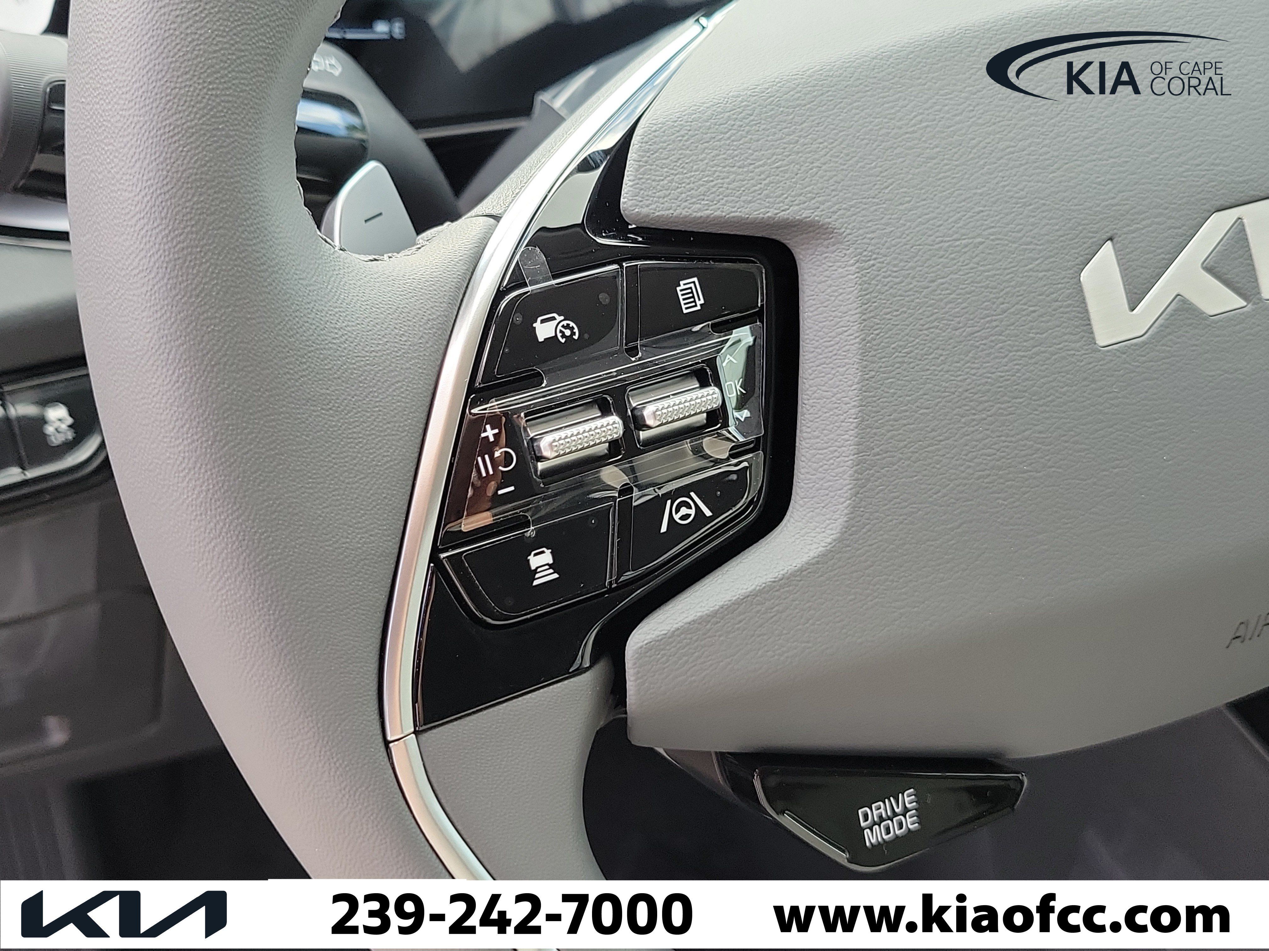 New 2026 Kia Niro EX FWD image 26