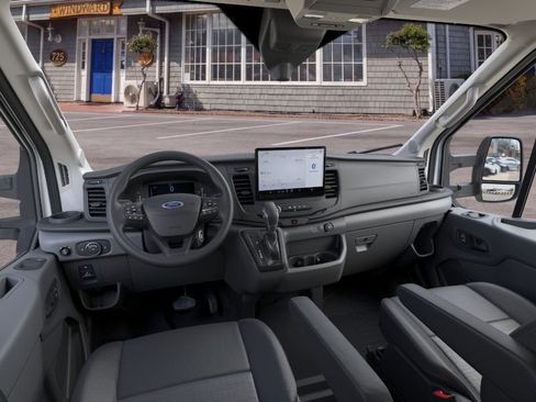 New 2026 Ford Transit 250 148 Medium Roof w/ Load Area Protection Package RWD image 9