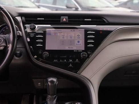 Used 2019 Toyota Camry SE w/ Audio Package image 23