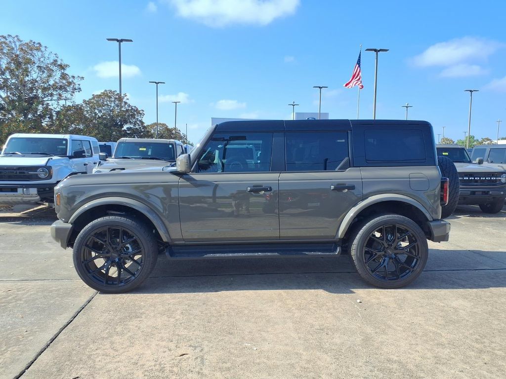 New 2026 Ford Bronco Outer Banks AWD/4WD image 3