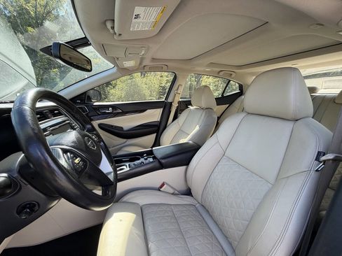 Used 2017 Nissan Maxima Platinum image 25