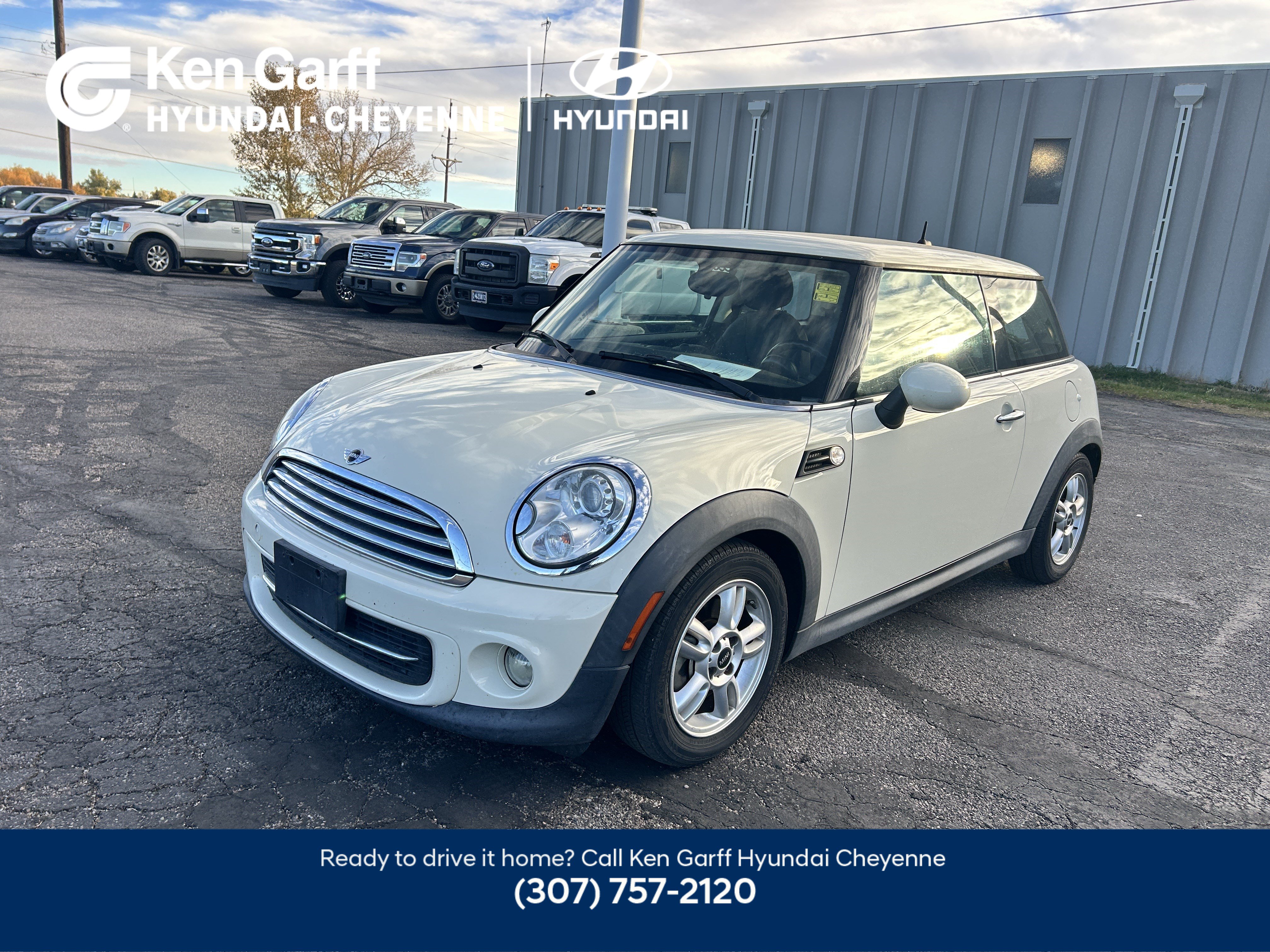 Used 2013 MINI Cooper Hardtop FWD image 1