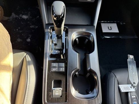 New 2026 Subaru Outback Premium image 21