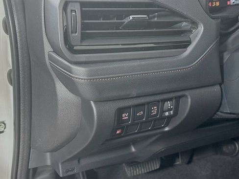 New 2026 Subaru Forester Touring AWD/4WD image 10