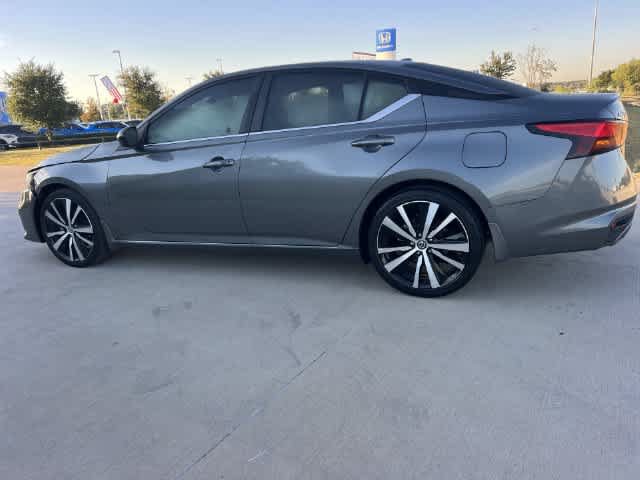 Used 2022 Nissan Altima 2.5 SR FWD image 4