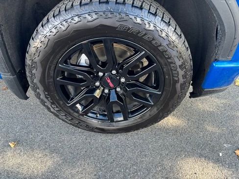 Used 2022 GMC Sierra 1500 Elevation image 36