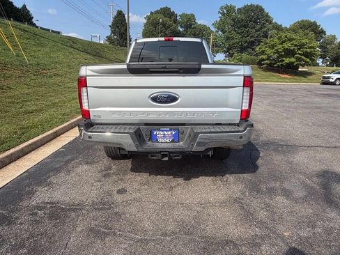 Used 2019 Ford F250 Lariat w/ Lariat Ultimate Package AWD/4WD image 6