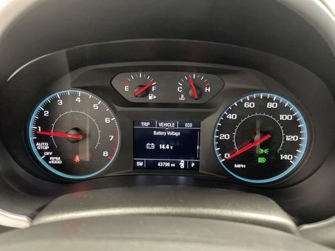 Used 2024 Chevrolet Malibu LT FWD image 15