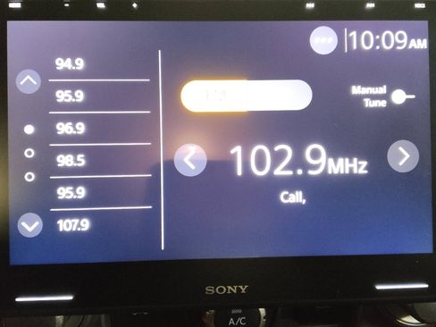 Used 2020 Toyota 4Runner SR5 Premium image 25