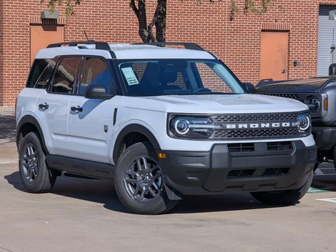 New 2025 Ford Bronco Sport Big Bend w/ Convenience Package image 2