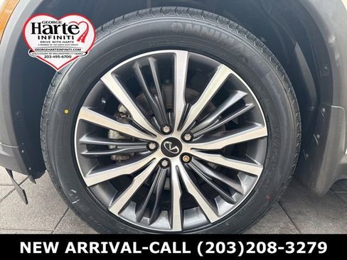 Certified 2023 INFINITI QX60 Sensory w/ Vision Package image 12