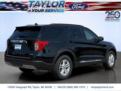 Certified 2023 Ford Explorer XLT w/ Equipment Group 202A
