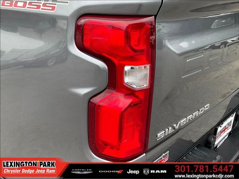 Used 2021 Chevrolet Silverado 1500 LT Trail Boss w/ Bed Protection Package AWD/4WD image 23