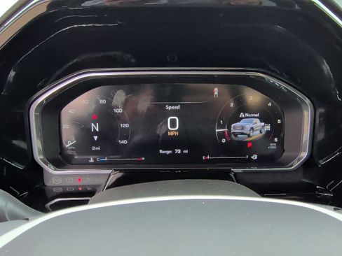 New 2026 GMC Sierra 1500 SLT image 21